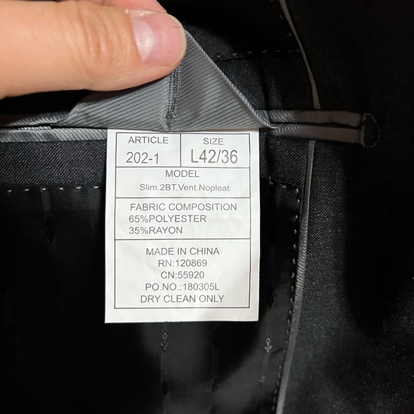 Renoir charcoal suit.  Only worn 3 times - like new. - Picture 4 of 11